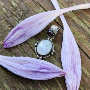 Stunning Vintage Moonstone Garnet Sterling Silver Pendant